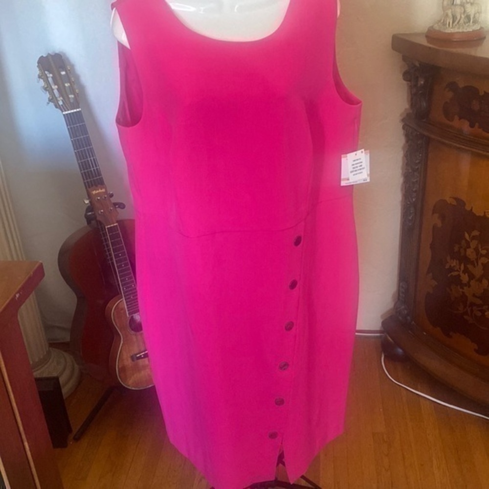🥰🥰🥰“KASPER” 🩷🩷HOT PINK🩷 DRESS , size14W, brand new $99.00 dls👛